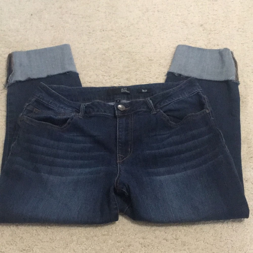Capri cuffed leg jeans